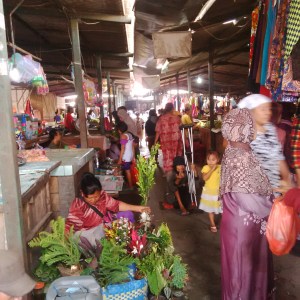 Lorong pasar bagian tengah